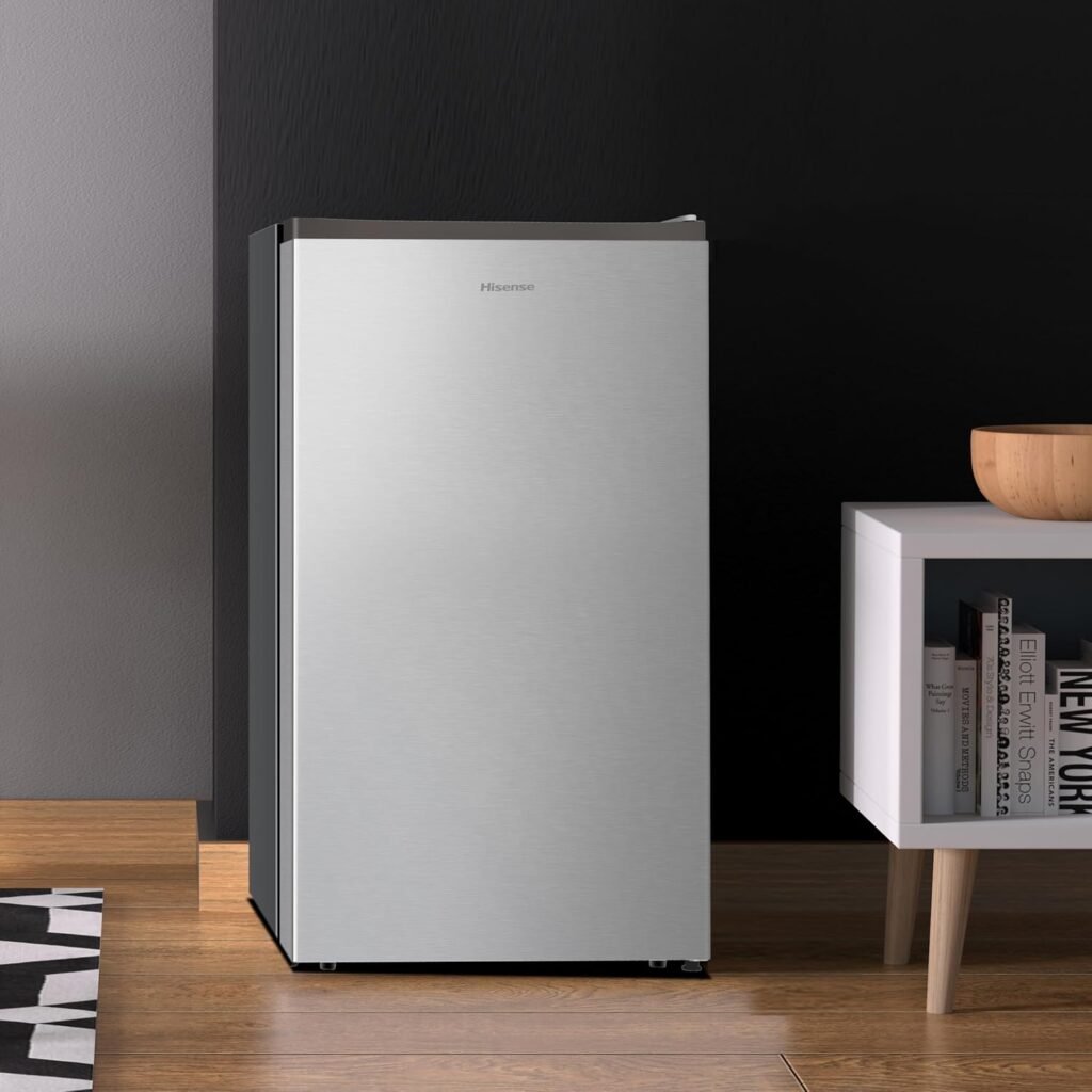 Frigobar Hisense RR33D6AGX1